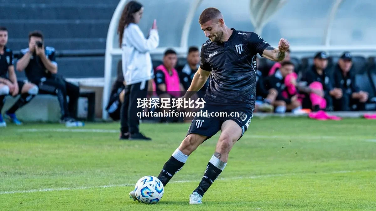 球探足球比分深度分析战术复盘封面
